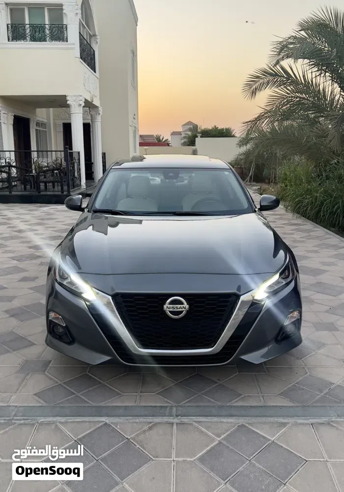 Nissan Altima 2022 photo 4