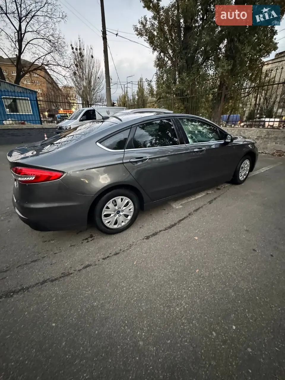 Ford Fusion 2019 photo 3