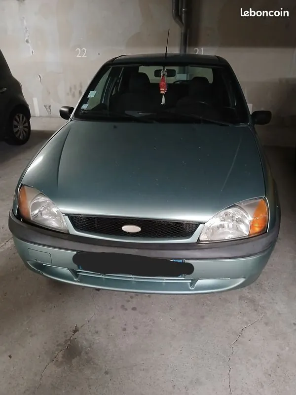 Ford Fiesta 2001 photo 2