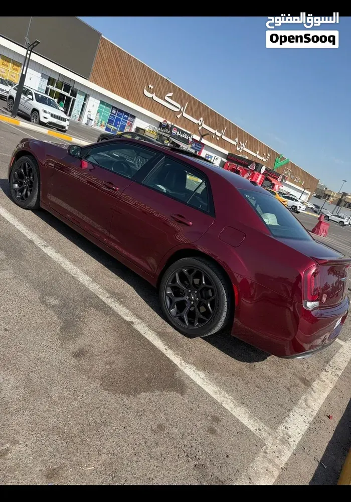 Chrysler 300 2019 photo 3