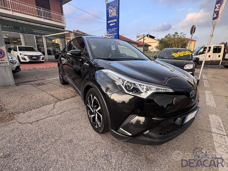 Toyota C-Hr 2018 photo 3