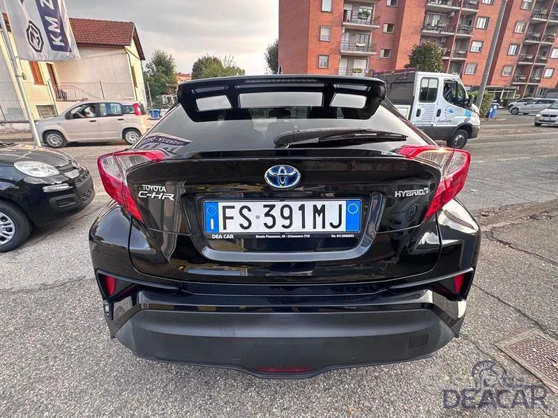 Toyota C-Hr 2018 photo 5