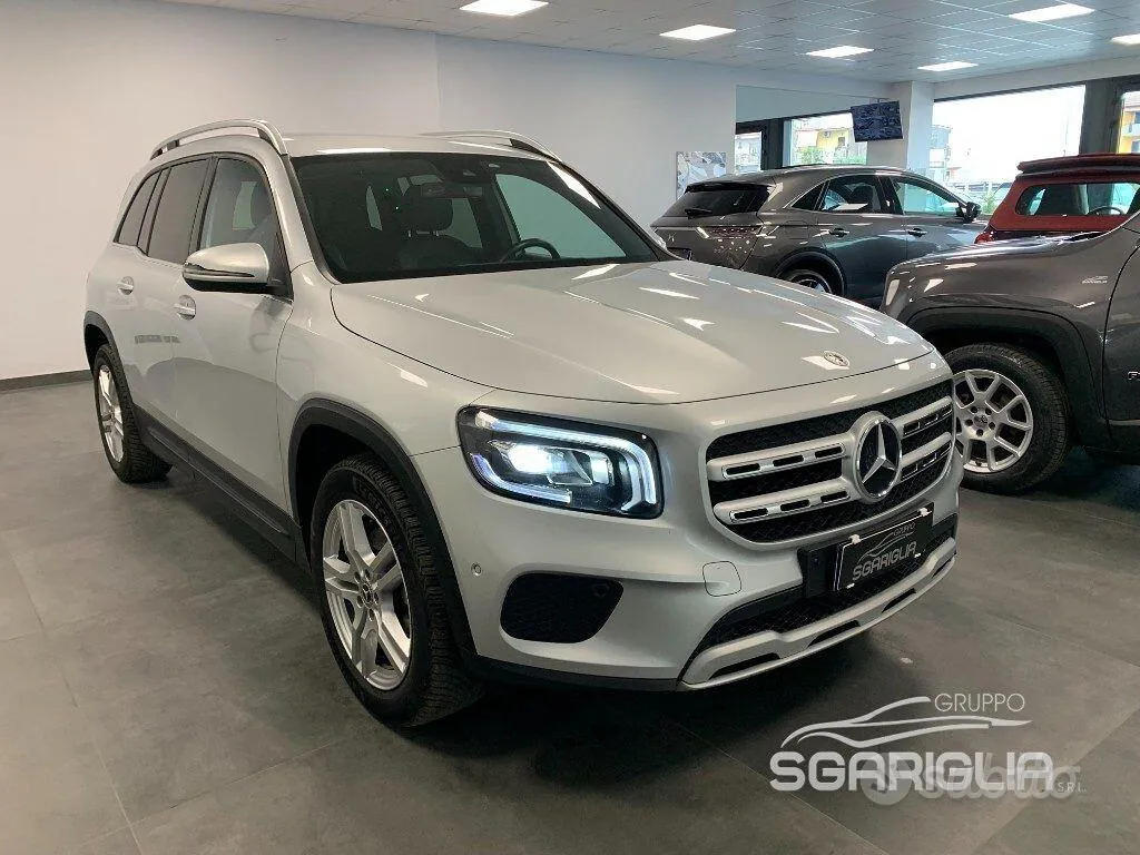 Mercedes-Benz Glb