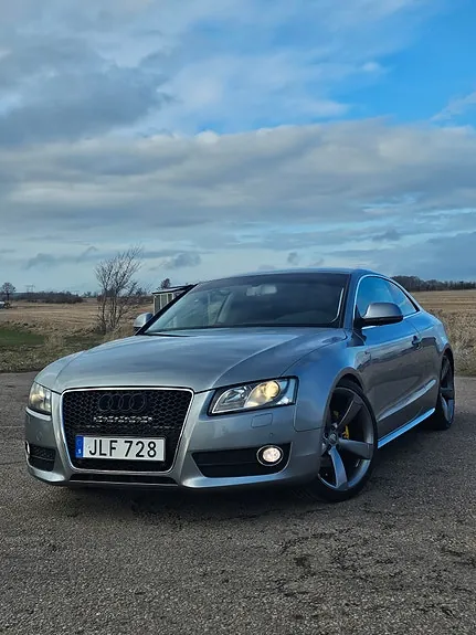 Audi A5 2008 photo 2