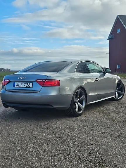Audi A5 2008 photo 3