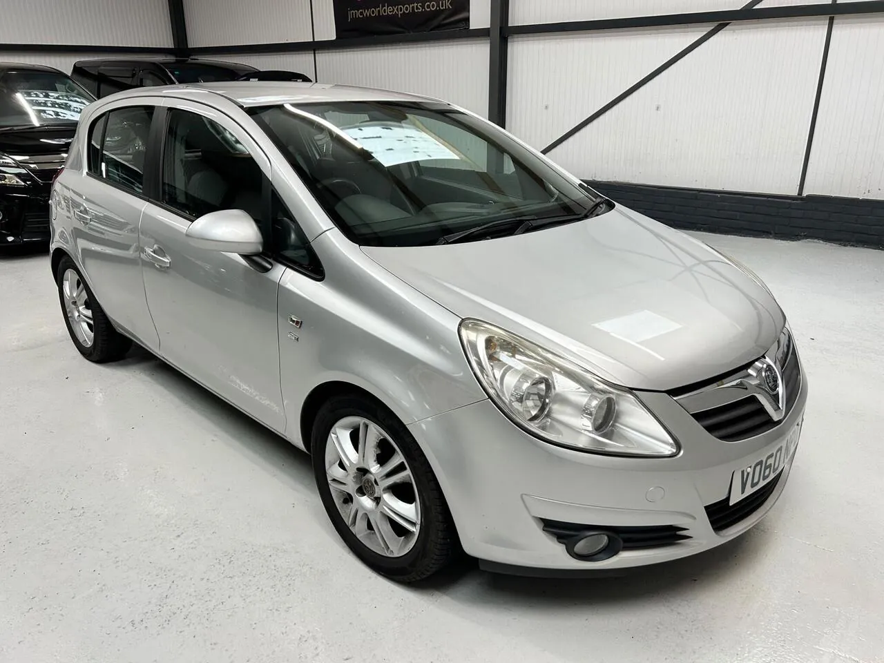 Vauxhall Corsa 2010 photo 2