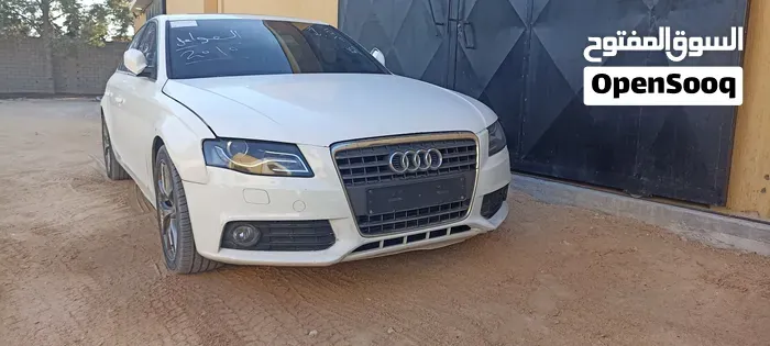 Audi A4 2010 photo 4