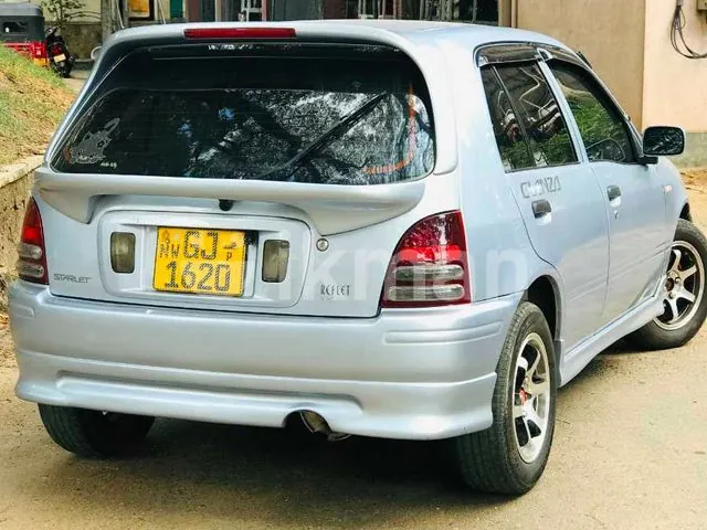 Toyota Starlet 1998 photo 3
