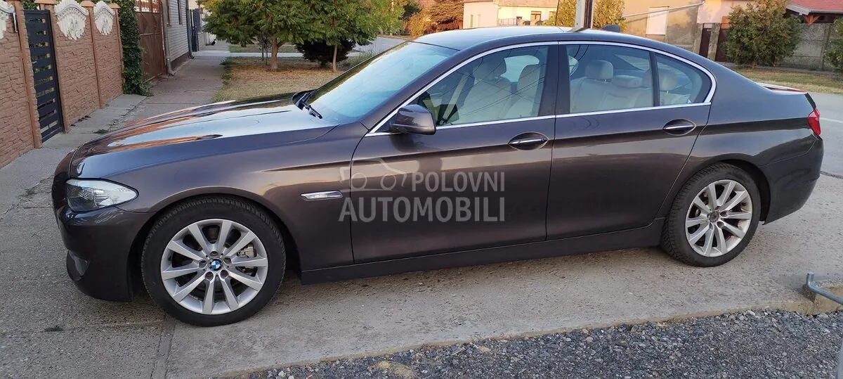 BMW 520 2010 photo 4