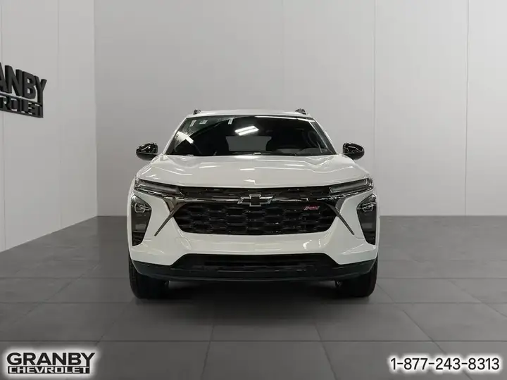 Chevrolet Trax 2026 photo 2