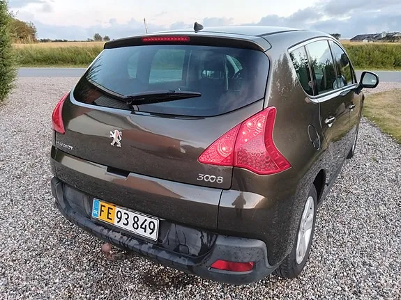 Peugeot 3008 2009 photo 4