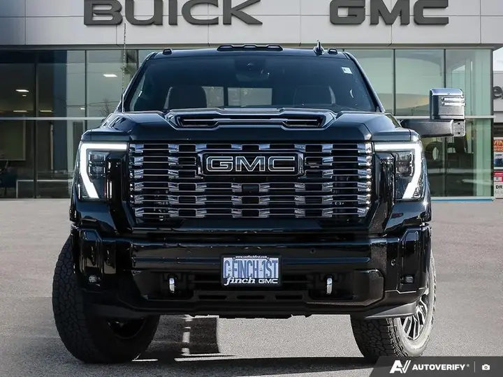 GMC Sierra 2500Hd 2026 photo 2