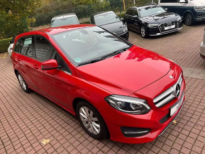 Mercedes-Benz B 180 2016 photo 5