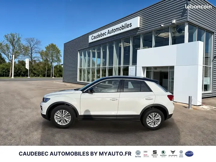 Volkswagen T-Roc 2021 photo 2