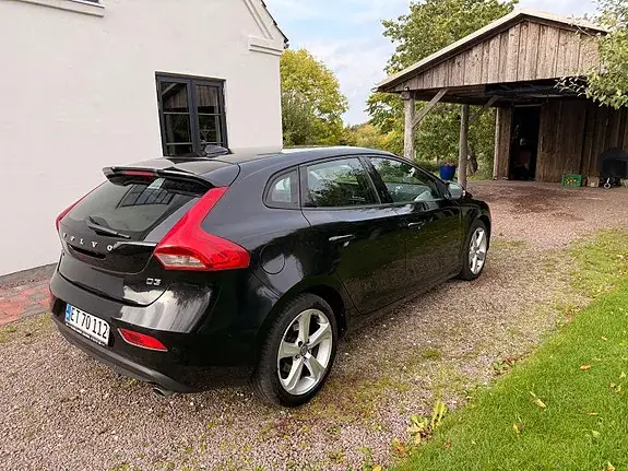 Volvo V40 2013 photo 4