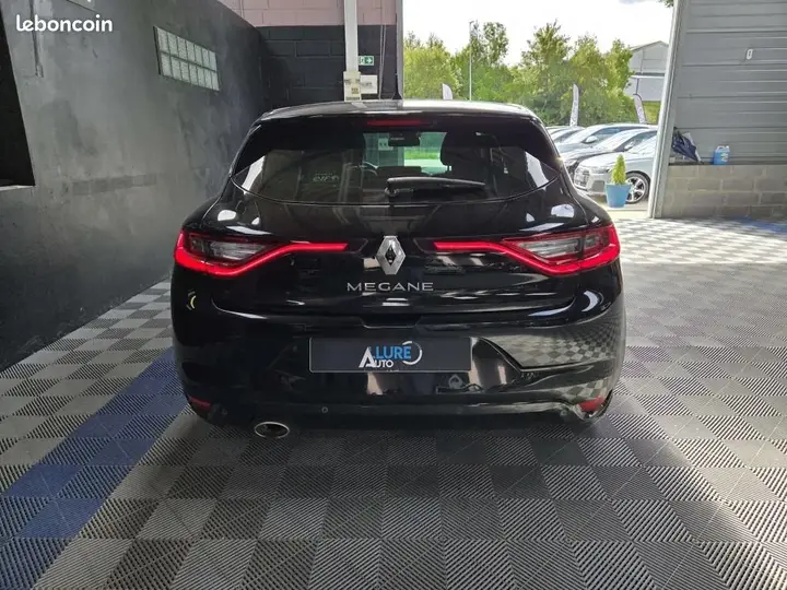 Renault Megane 2019 photo 4