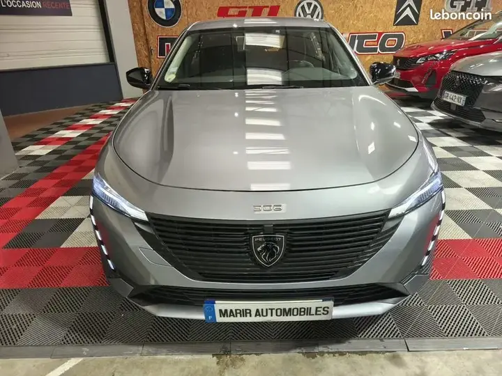Peugeot 308 2022 photo 2