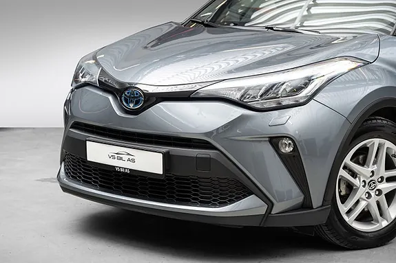 Toyota C-Hr 2023 photo 2