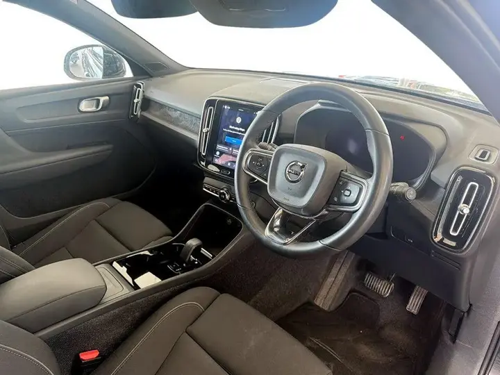 Volvo Xc40 2022 photo 5