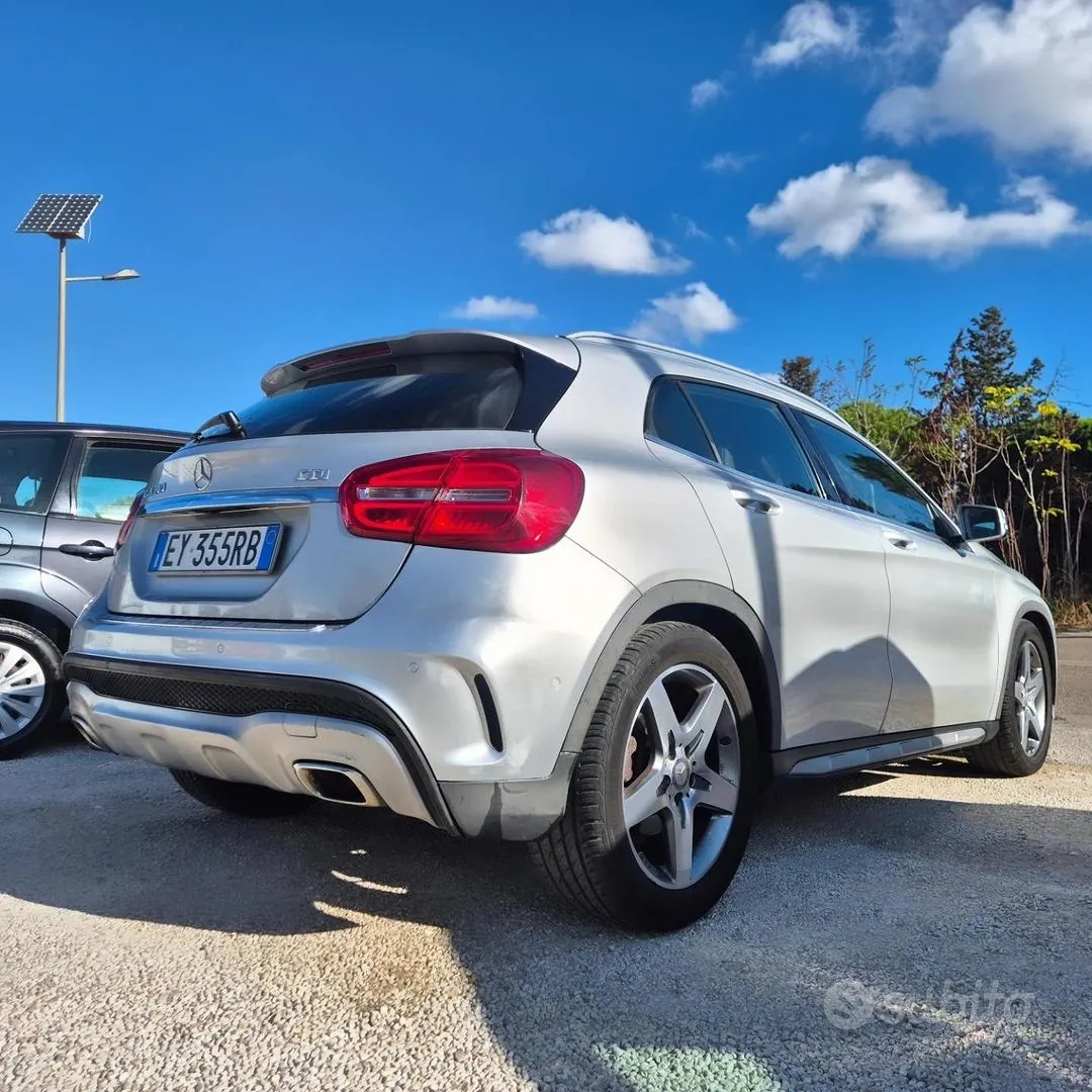 Mercedes-Benz Gla 2015 photo 3