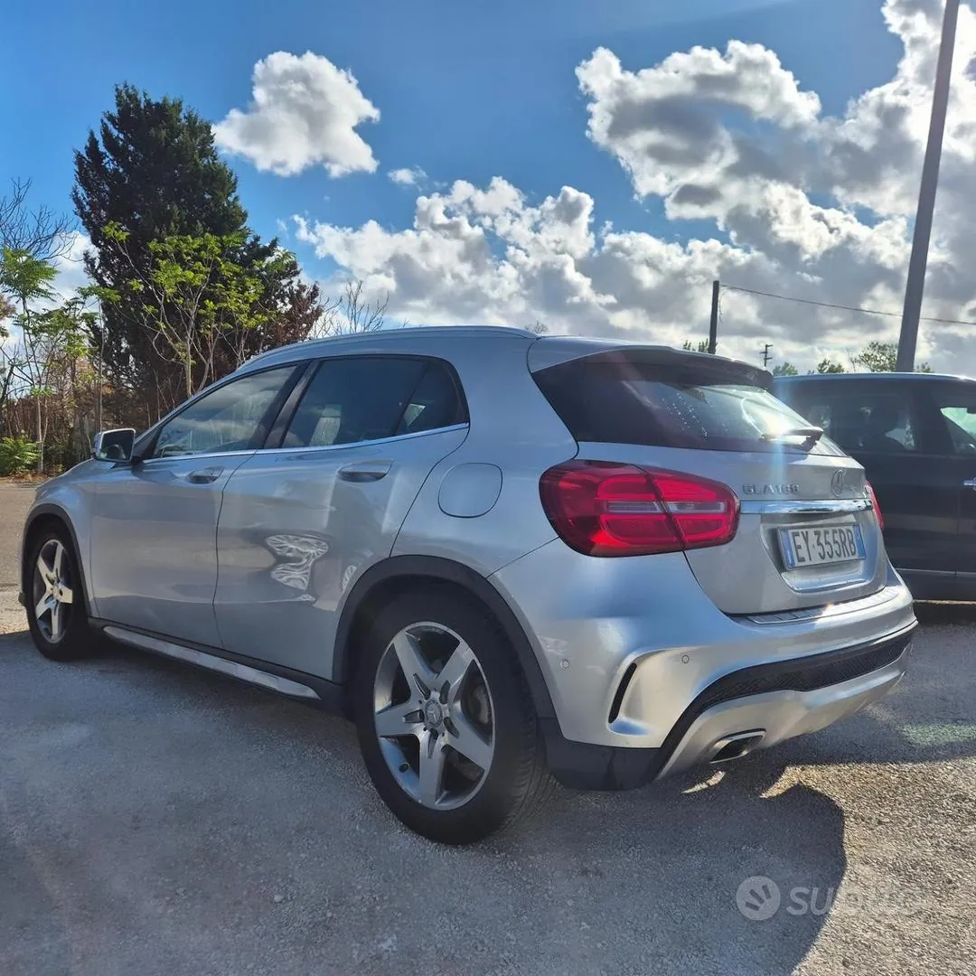 Mercedes-Benz Gla 2015 photo 4