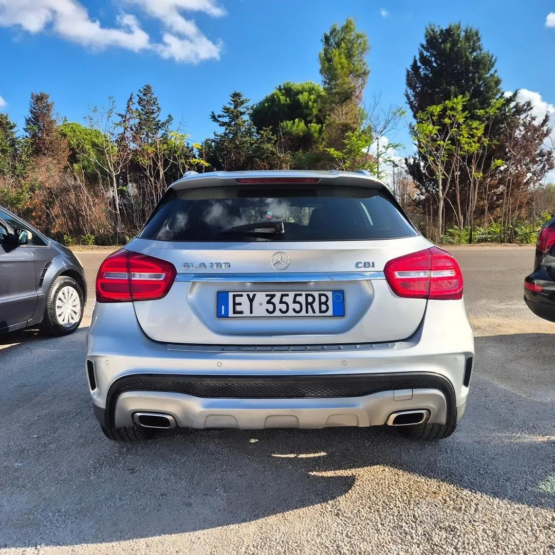 Mercedes-Benz Gla 2015 photo 5