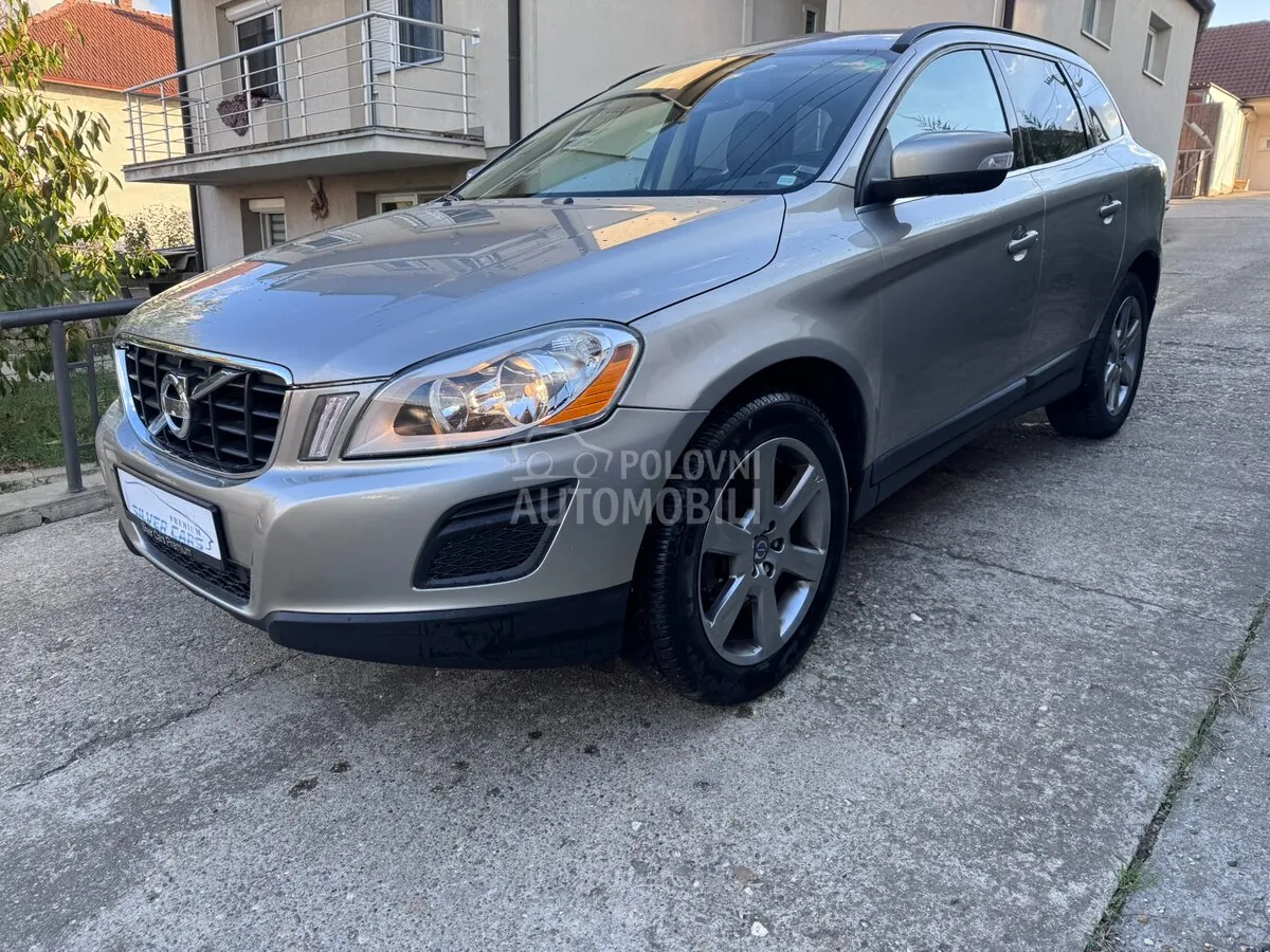 Volvo Xc60 2013 photo 2