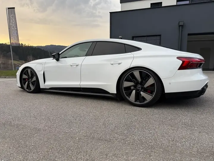 Audi E-Tron Gt 2023 photo 3