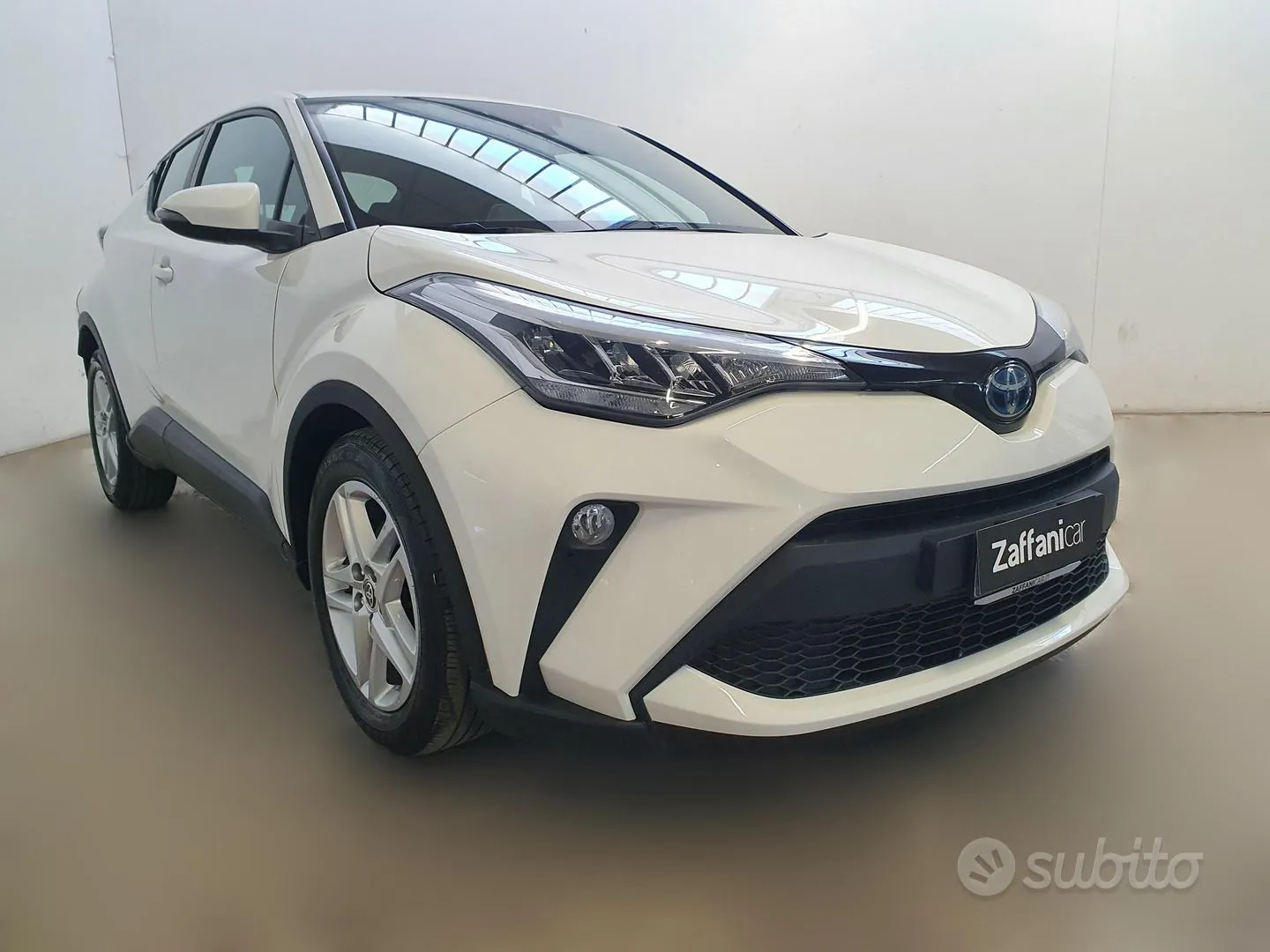 Toyota C-Hr 2023 photo 4