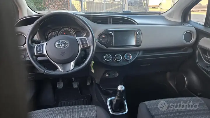 Toyota Yaris 2016 photo 5