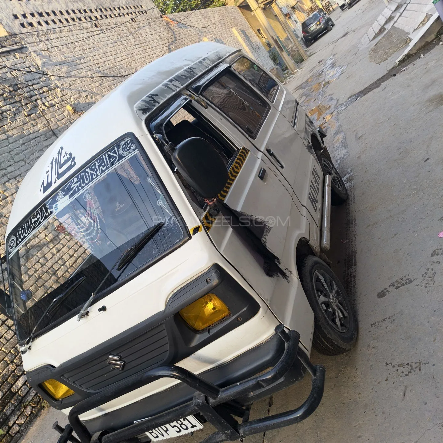 Suzuki Bolan