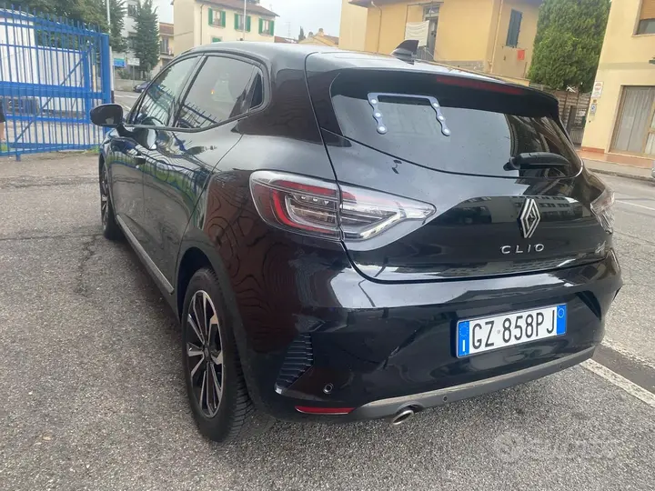 Renault Clio 2025 photo 4