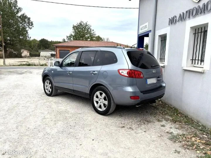 Hyundai Santa Fe 2009 photo 3