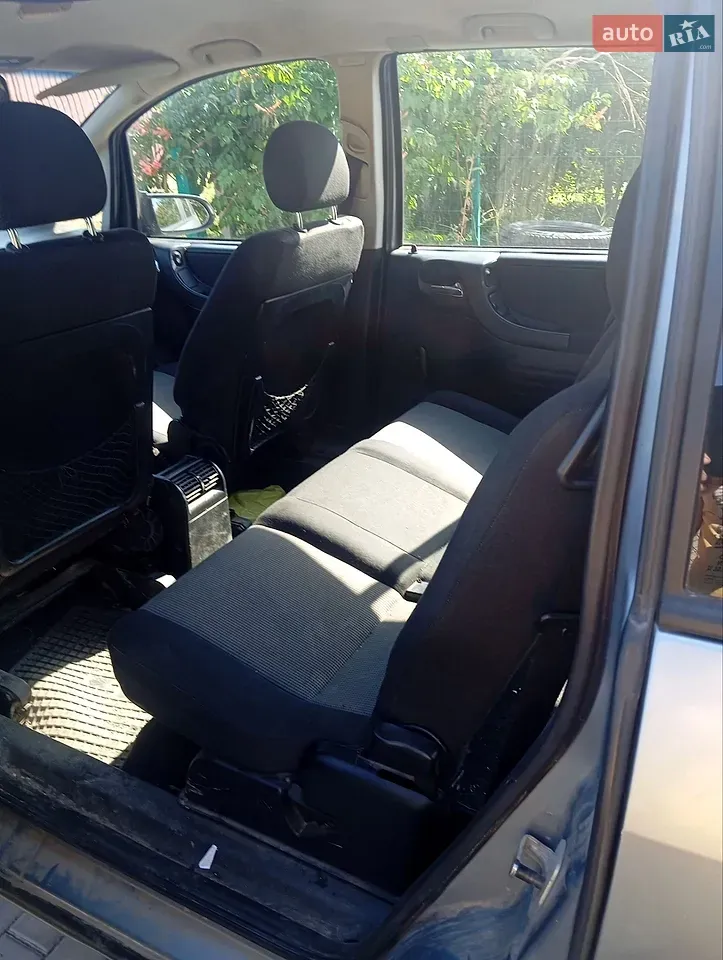 Opel Zafira 2004 photo 5