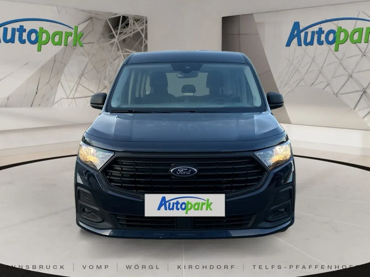 Ford Tourneo Connect photo 2
