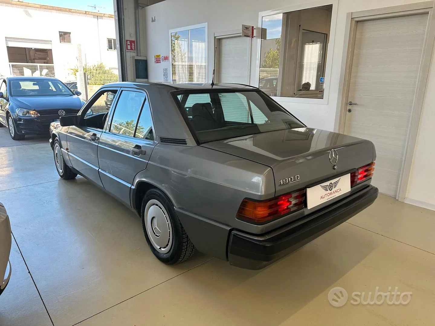 Mercedes-Benz 190 1989 photo 5