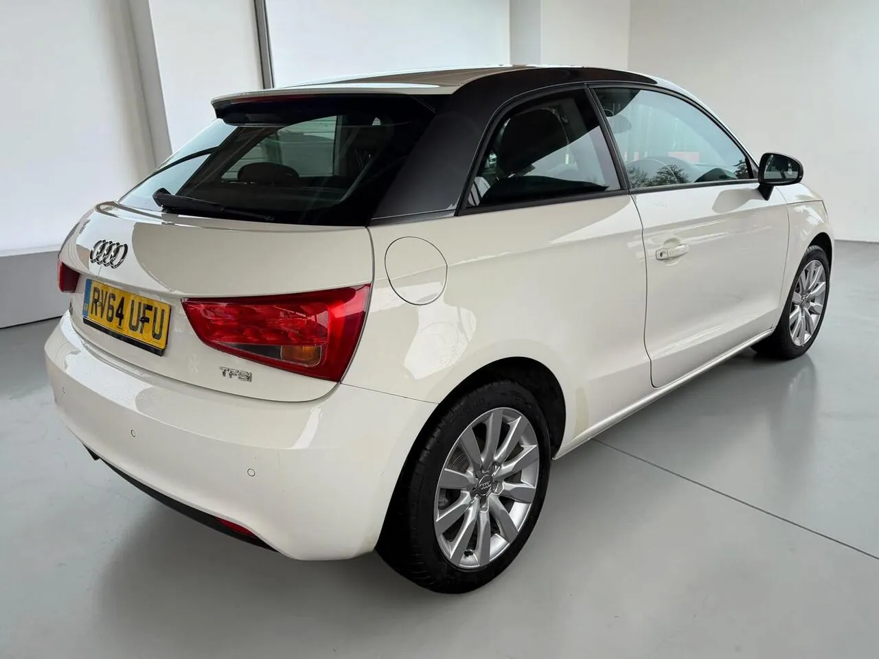 Audi A1 2014 photo 3