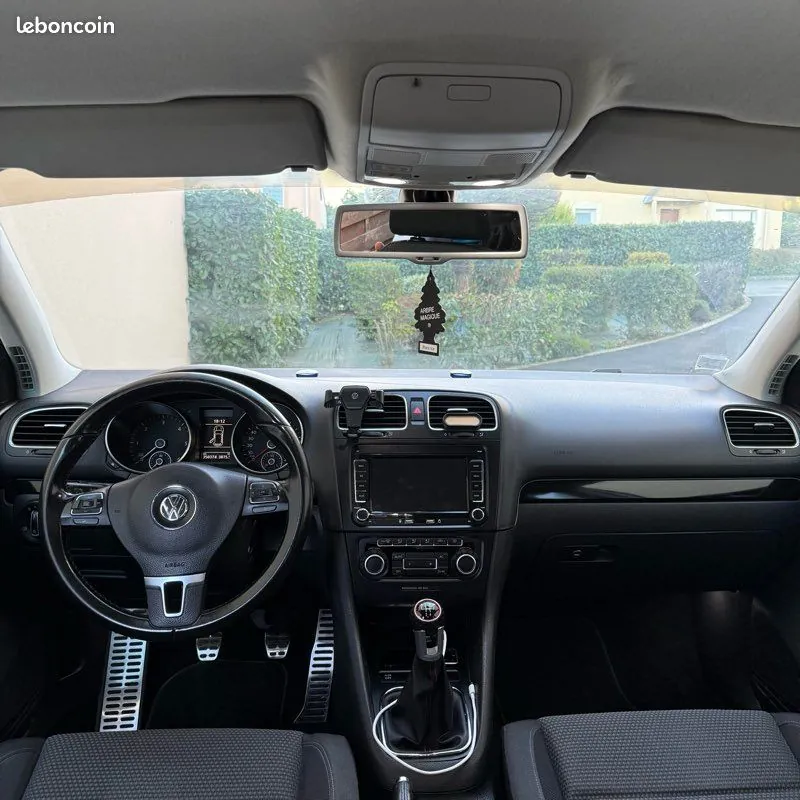 Volkswagen Golf 2009 photo 3