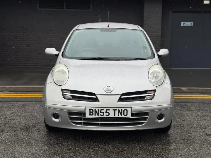 Nissan Micra 2005 photo 2
