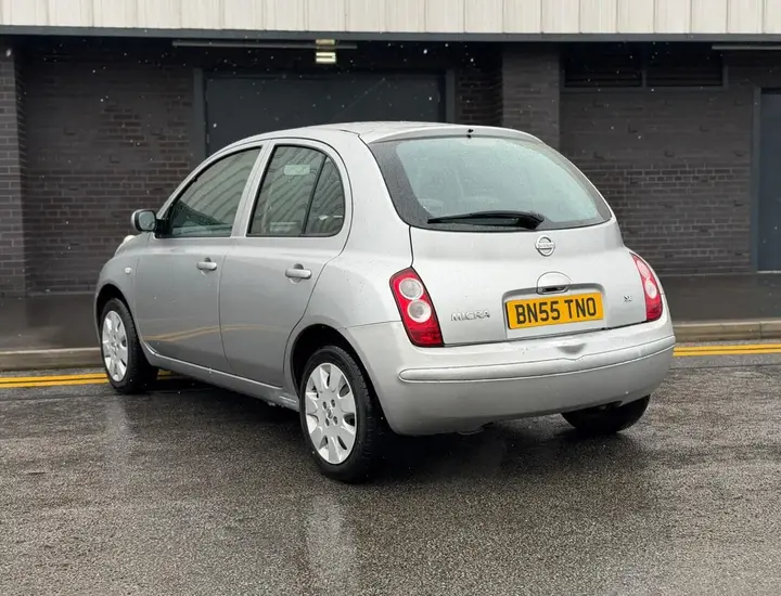 Nissan Micra 2005 photo 4