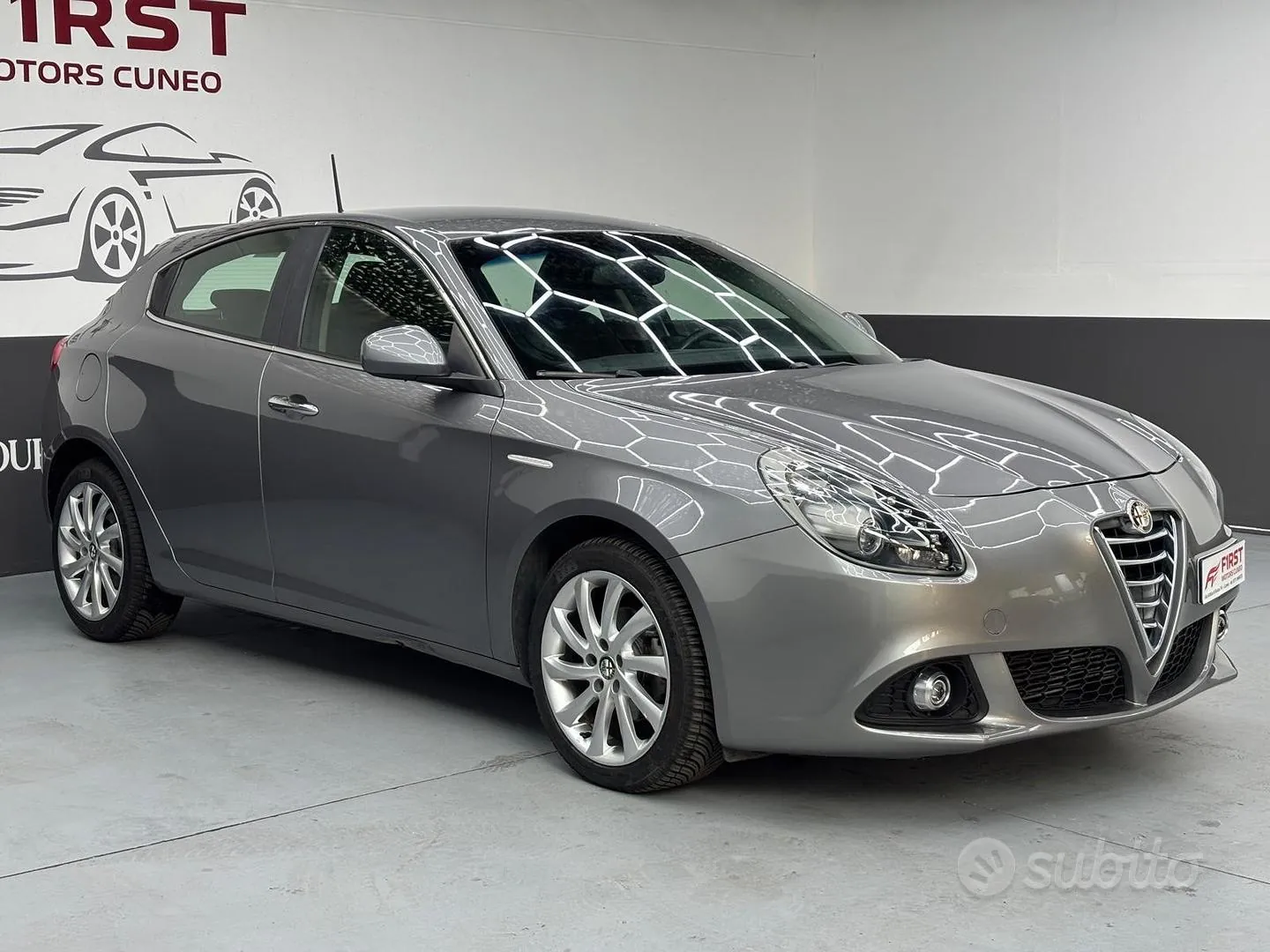 Alfa Romeo Giulietta 2016 photo 2