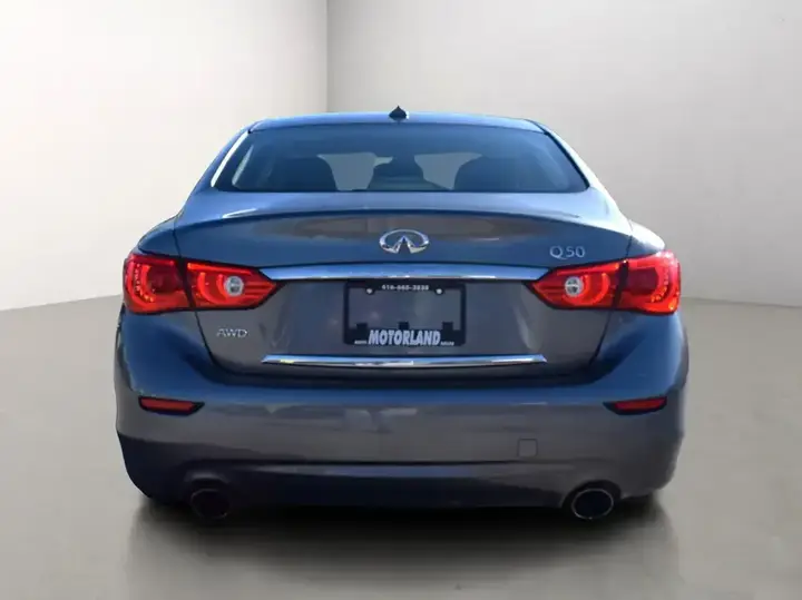Infiniti Q50 2016 photo 5