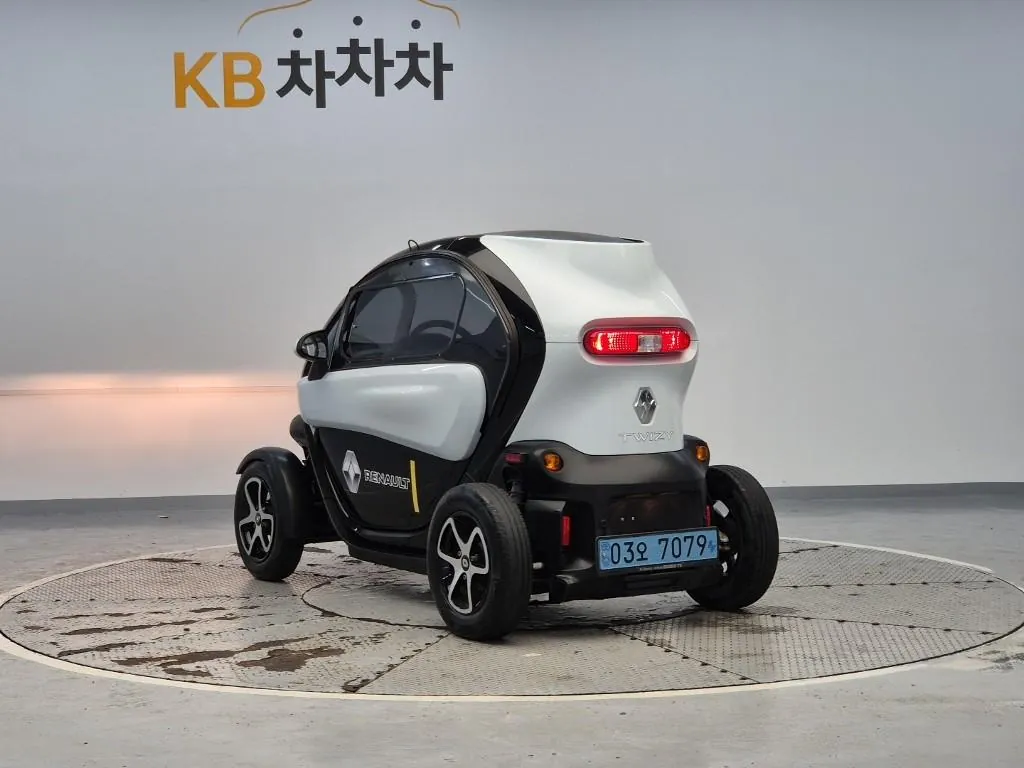 Renault Korea Twizy 2018 photo 2