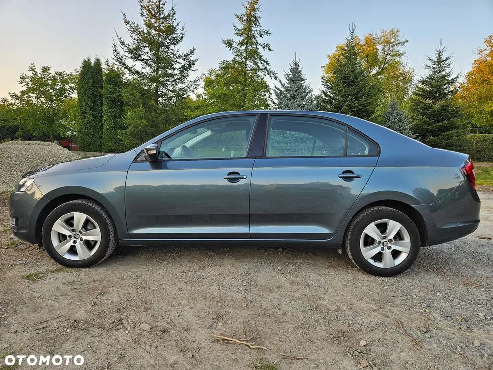 Skoda Rapid 2018 photo 2