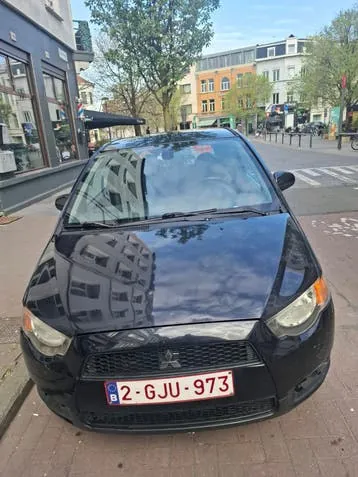 Mitsubishi Colt