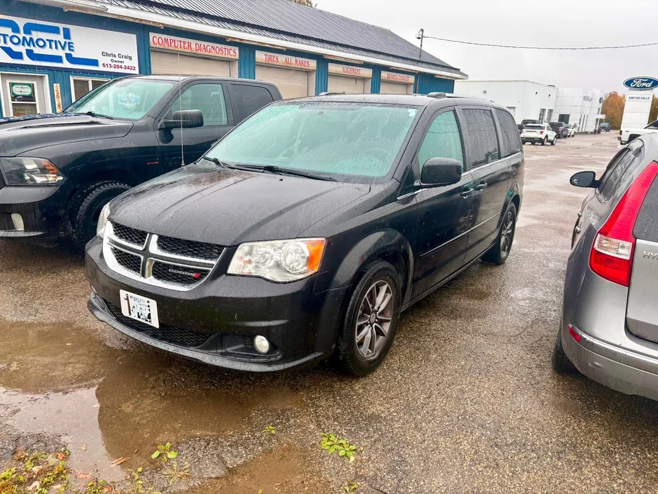 Dodge Grand Caravan 2016 photo 2