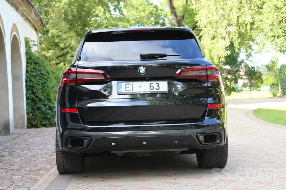 BMW X5 2021 photo 4