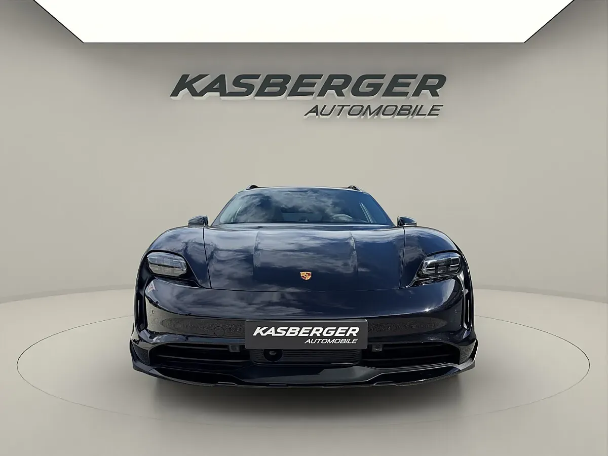 Porsche Taycan 2021 photo 3