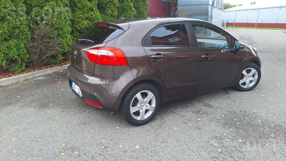 Kia Rio 2014 photo 5