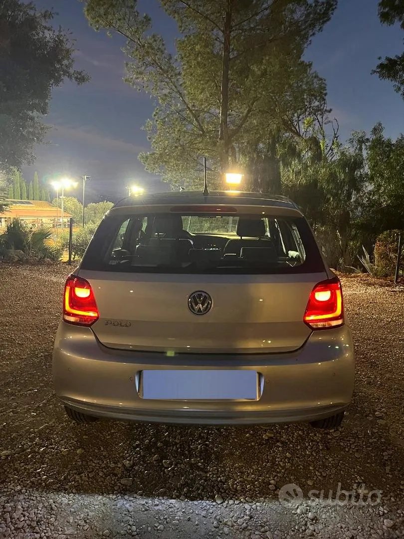 Volkswagen Polo 2023 photo 2